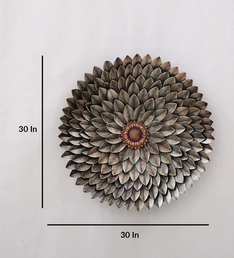 Handcrafted Metal Daisy Wall Art