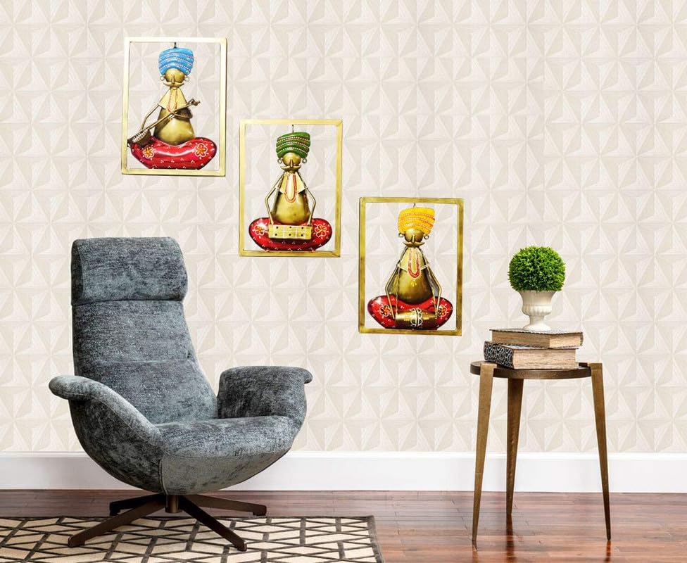Handcrafted Metal Musician Frame Wall Decor