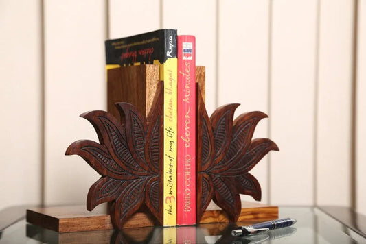 Handcarved Kamal Design Bookend In Sheesham Wood
