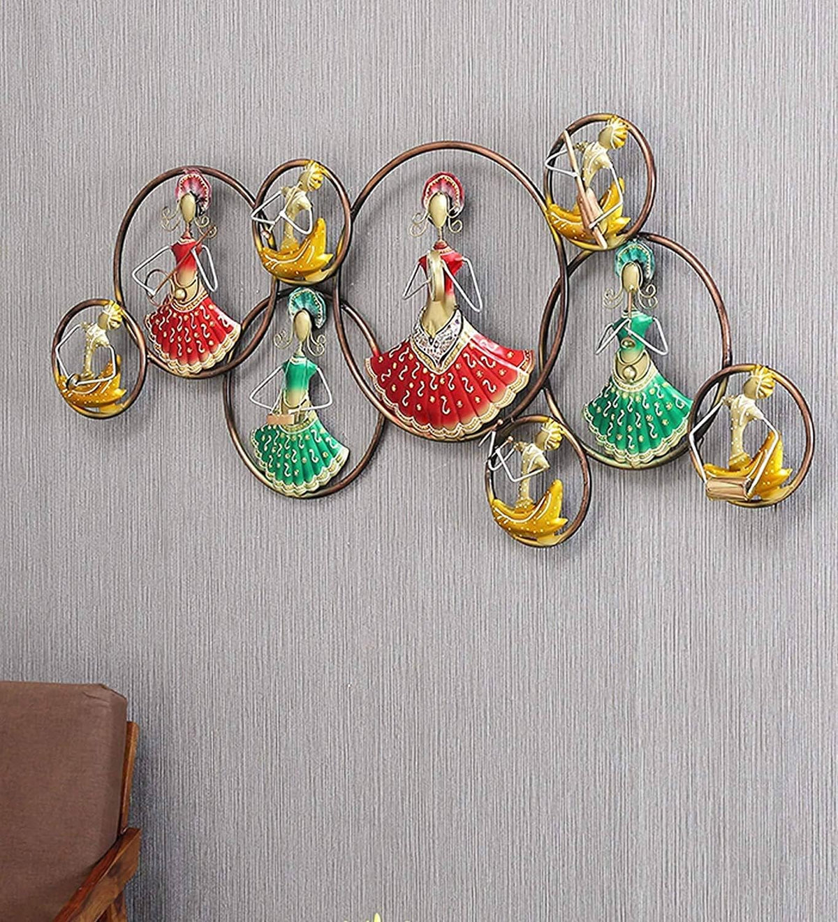 HandCrafted Metal Doll Musicians Circle Wall
