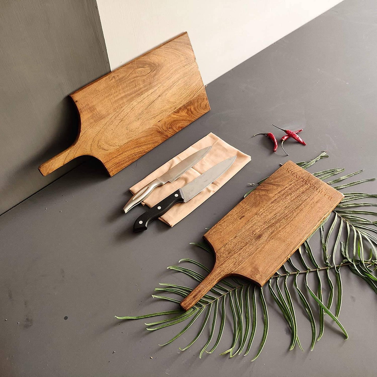 Acacia Wooden Chopping Board for Serving Snacks and Foods