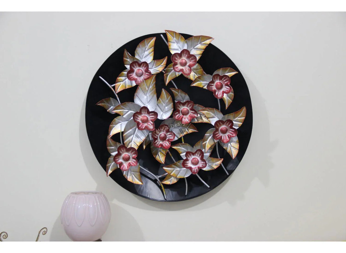 Antique Iron Metal Pink Rain Lily Wall Hanging Plates - ArtyCraftz.com