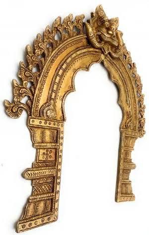 Bhunes Yazhi with exotic flowers Brass Prabhavali - ArtyCraftz.com
