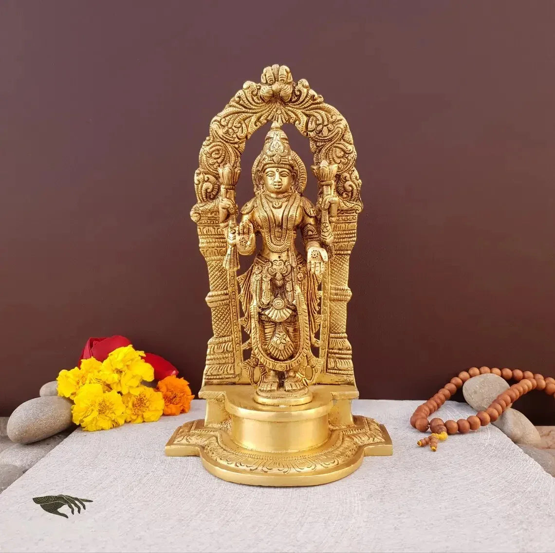 Brass Lakshmi Vishnu with Kirtimukha Statue-ArtyCraftz