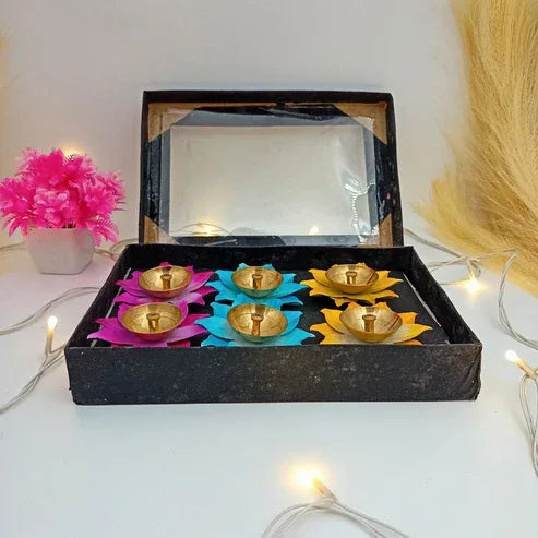 Brass Nanda Diya With Lotus Petal
