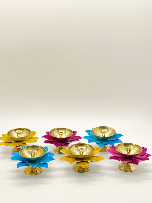 Brass Nanda Diya With Lotus Petal