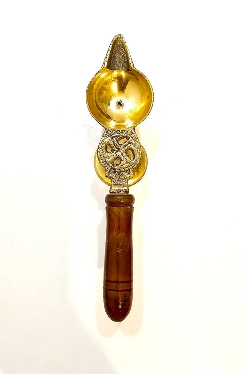 Brass Single Aarti Diya with Wooden Handle-ArtyCraftz.com