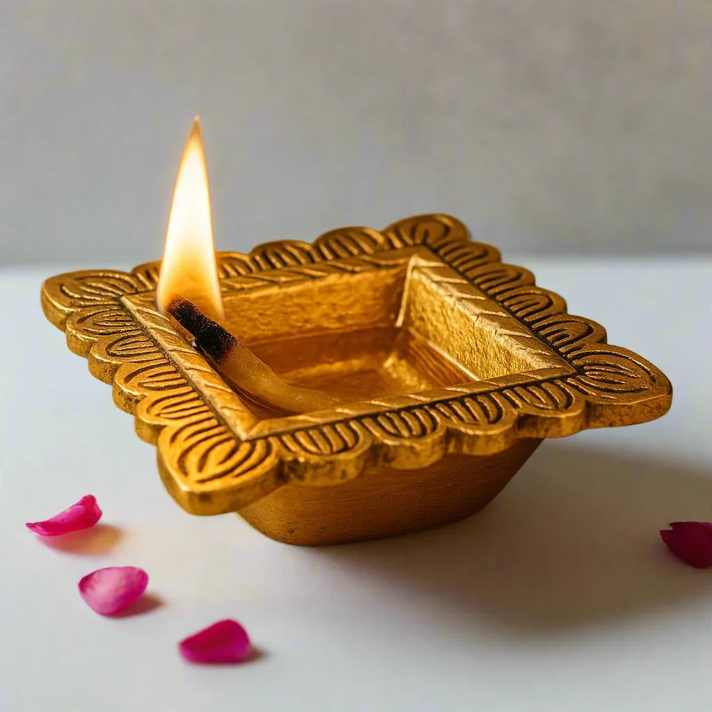 Brass Square Oil Lamp with Intricate Engravings-ArtyCraftz.com