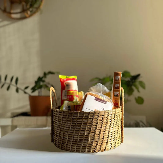 Cane Round Storage basket with lid