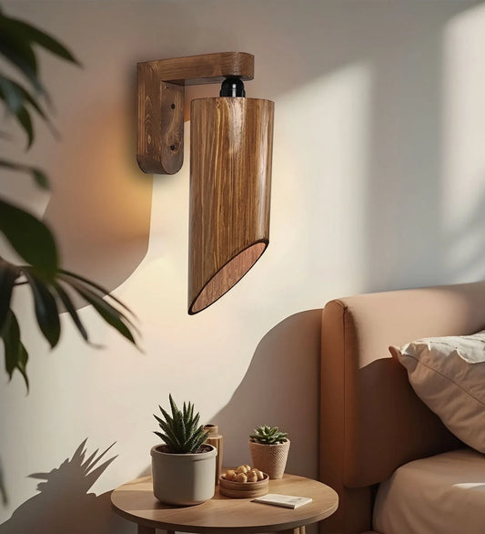 Cedar Brown Wooden Wall Light - ArtyCraftz.com
