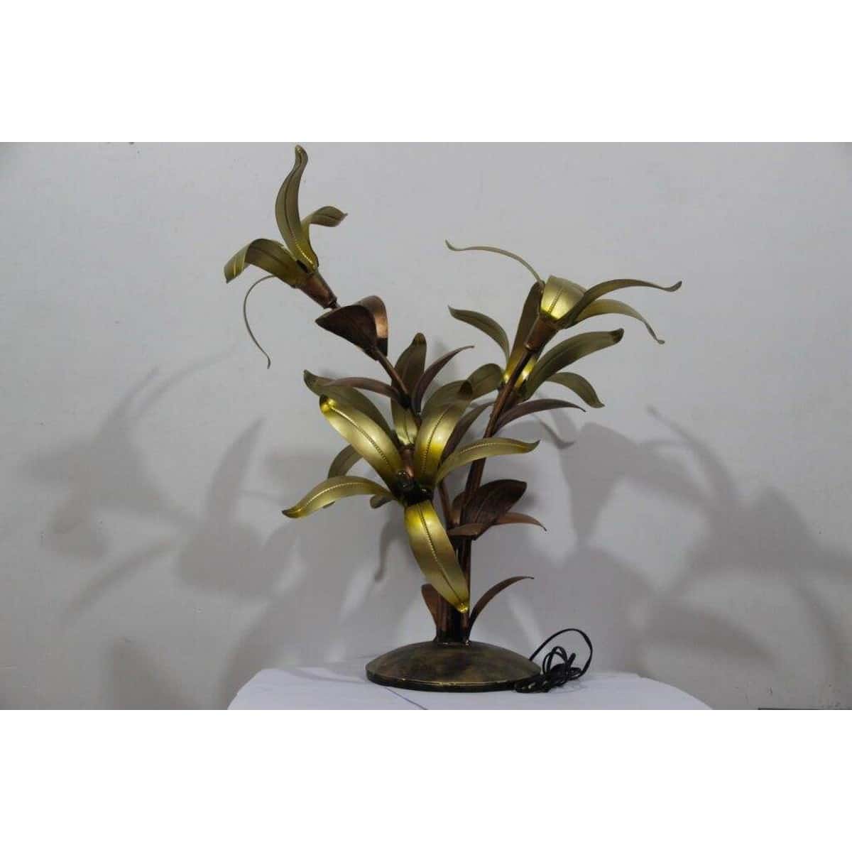Metal Flower Arrangements With LED Table Lamp