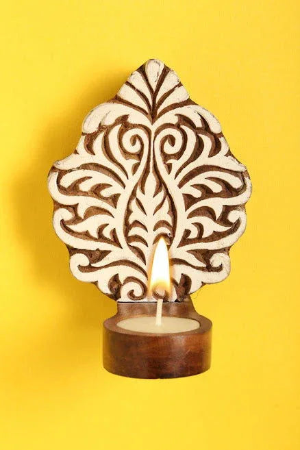 Engraved Artistic Table Cum Wall Wooden Tealight Holder - ArtyCraftz.com