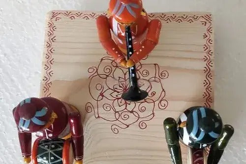 Etikoppaka Traditional Band Set Showpiece-ArtyCraftz