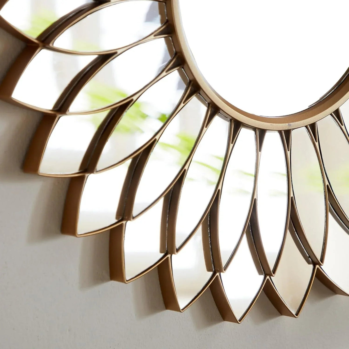 Fusion of Iron & Mirror Decorative Leaves Wall Mirror-ArtyCraftz.com