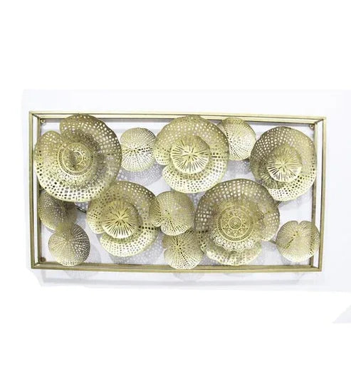 Golden Frame Wall Decor A Perfect Addition - ArtyCraftz.com