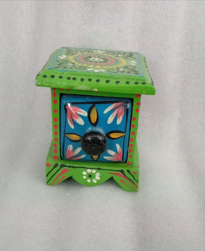 Handcrafted Ceramic Single Drawer Jewellery Box 4 Inches Green Color - ArtyCraftz.com