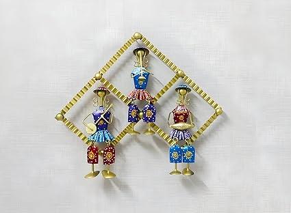 Handcrafted Metal 3 Mucisian Frame for Wall Decor