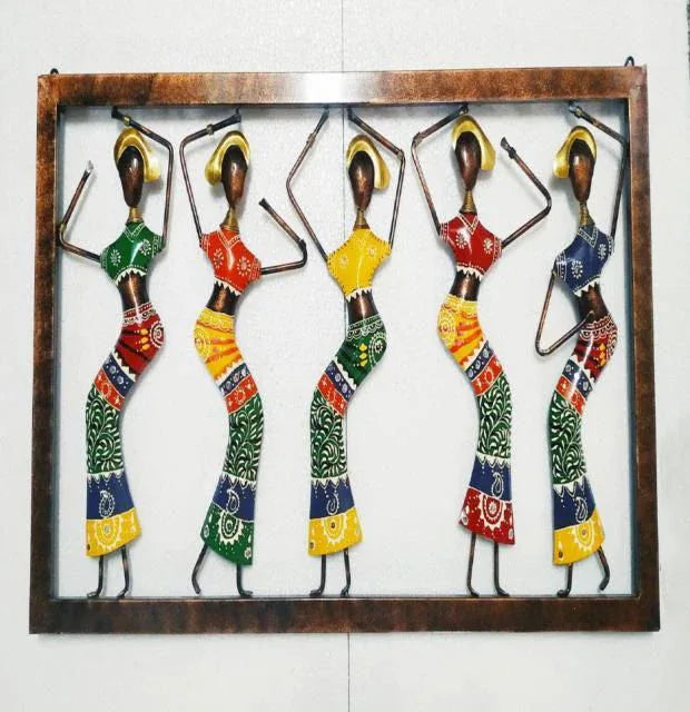 Handcrafted Metal 5 Dolls Frame for Wall Decor - ArtyCraftz.com