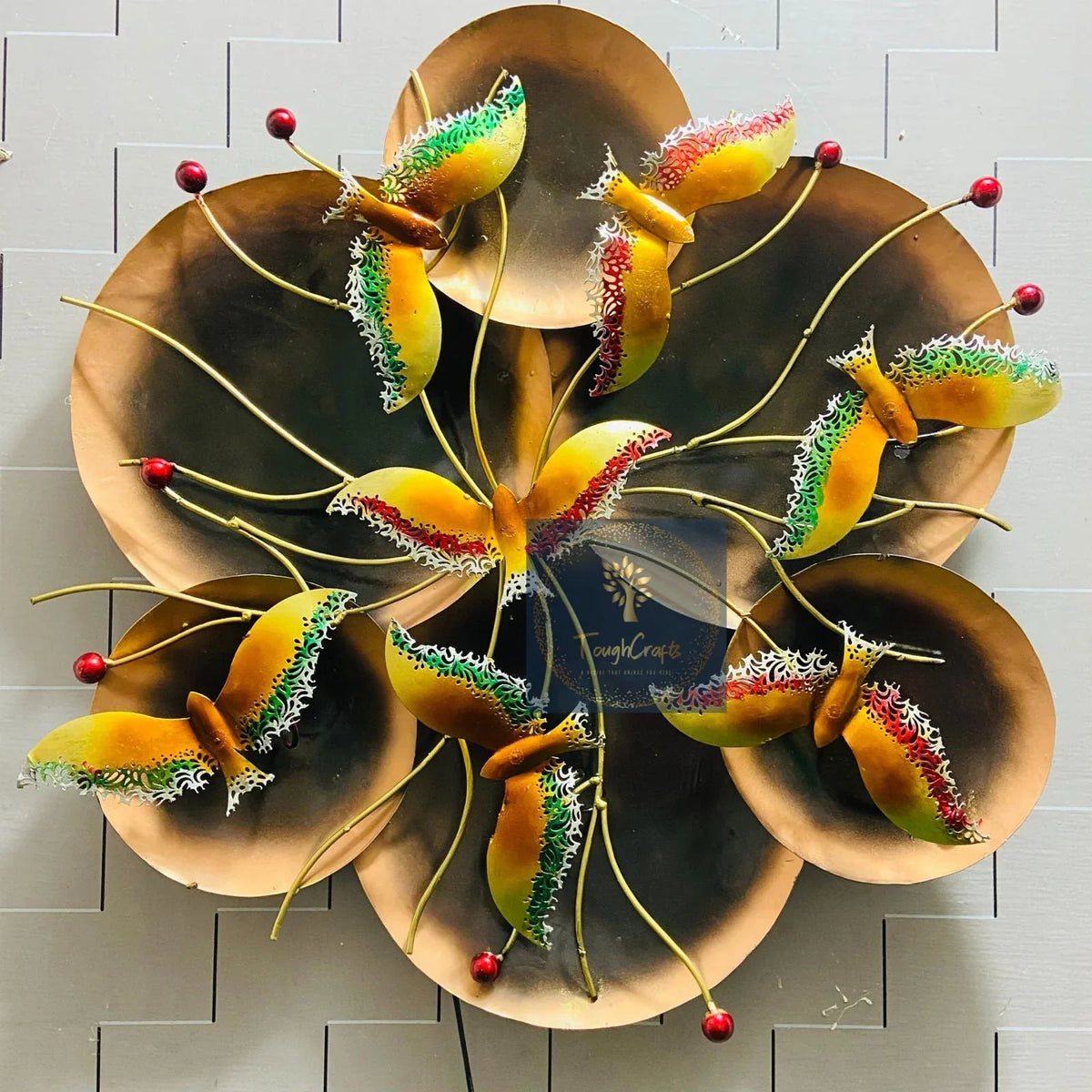 Handcrafted Metal Bird Circle Art for Wall Decor - ArtyCraftz.com