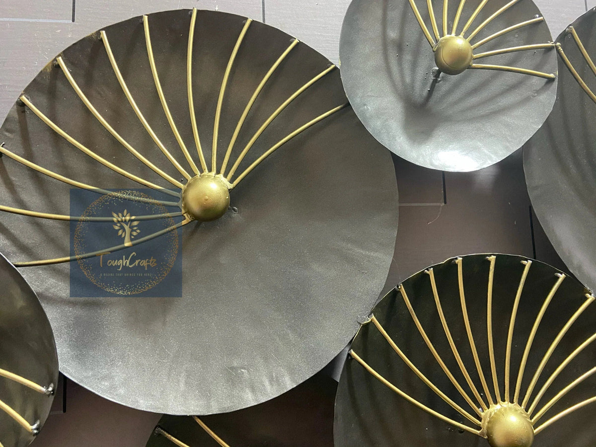 Handcrafted Metal Black Rounded Zara for Wall Decor