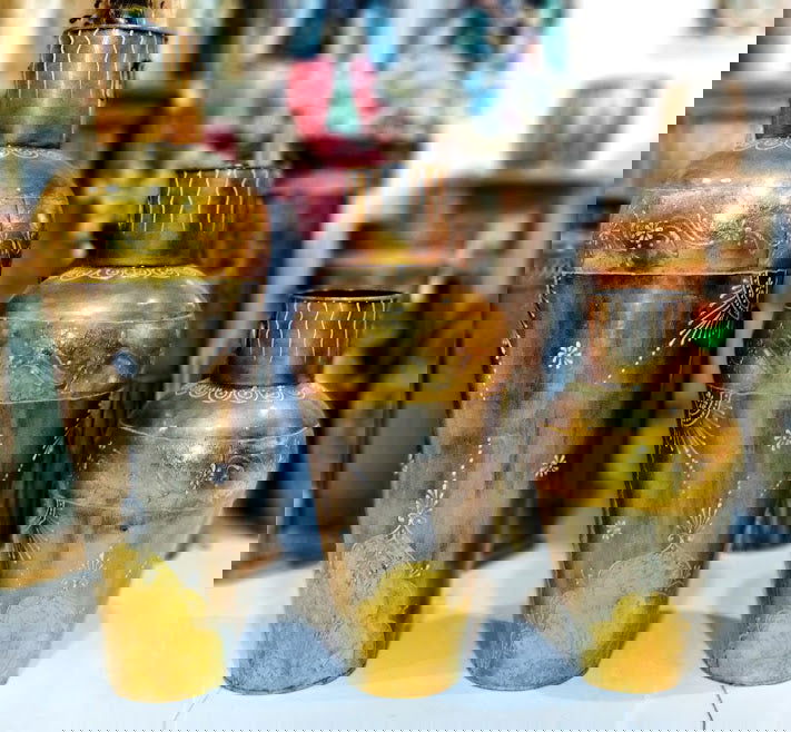 Handcrafted Metal Golden Pot for Showpiece - ArtyCraftz.com