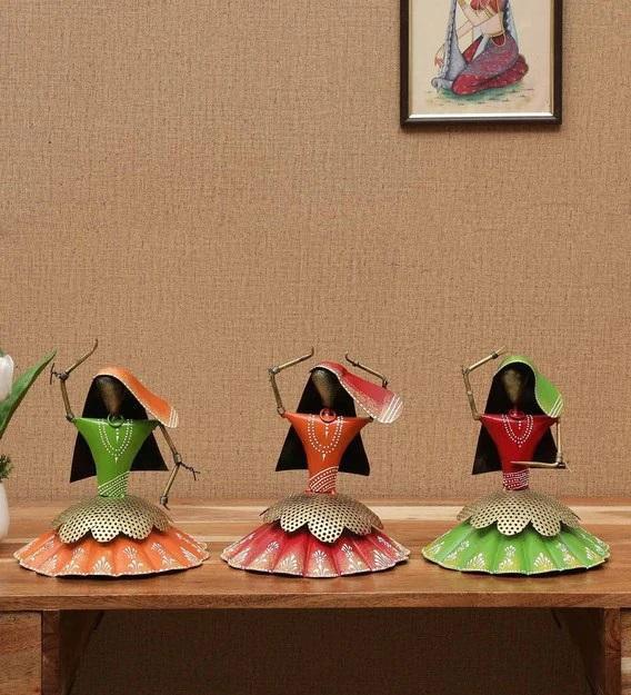 Handcrafted Metal Kalbeliya Dolls for Showpiece - ArtyCraftz.com