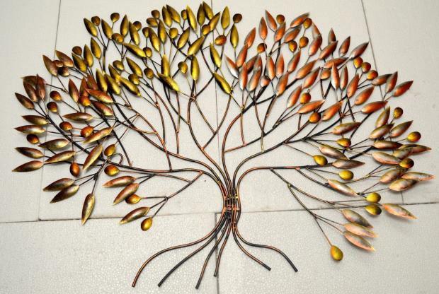 Handcrafted Metal Laurus Tree Wall Decor - ArtyCraftz.com