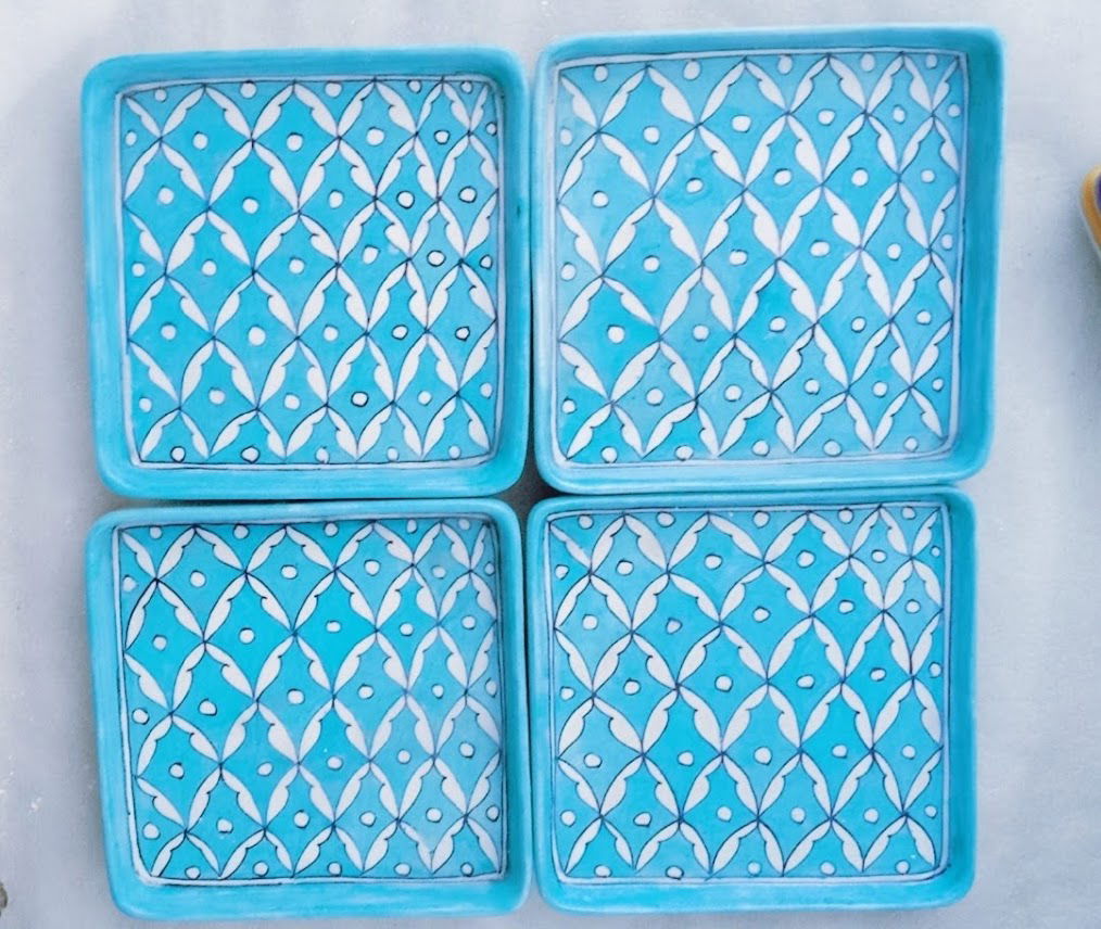 Handmade Ceramic Tray for Serving Fruits and Vegatables Sky Blue Color 10 Inches Set of 4 Tray - ArtyCraftz.com