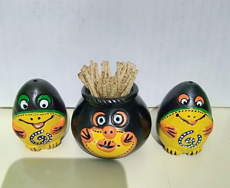 Handmade Clay Spoon Toothpick Stand, Cutlery Holder Multi Purpose Storage - ArtyCraftz.com