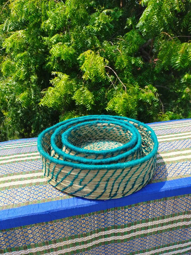 Handmade Green Sabai and Jute thread basket - ArtyCraftz.com