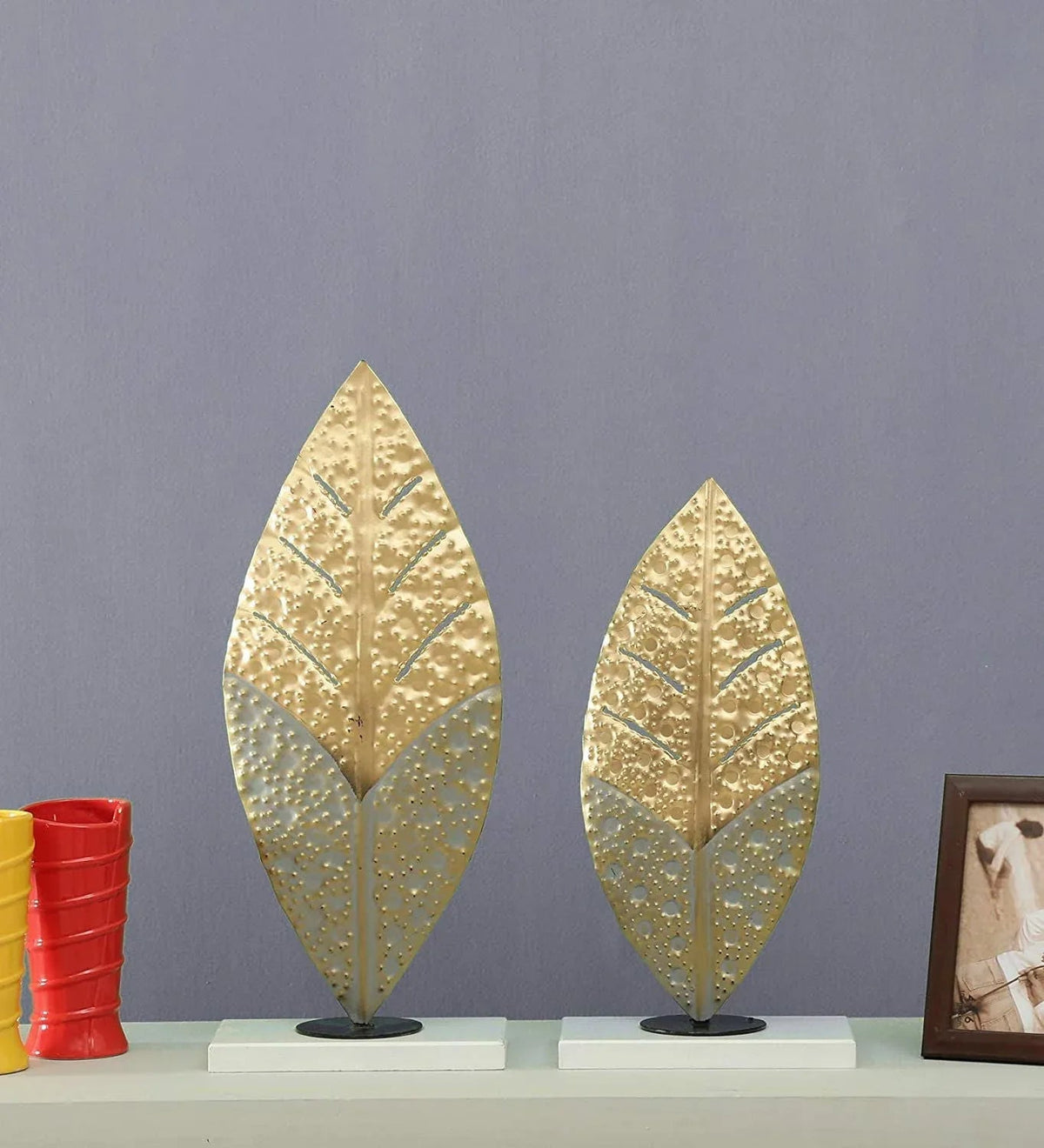 Handmade Metal & Marble Reyan Leaf Figurine Showpiece Home Decor - ArtyCraftz.com