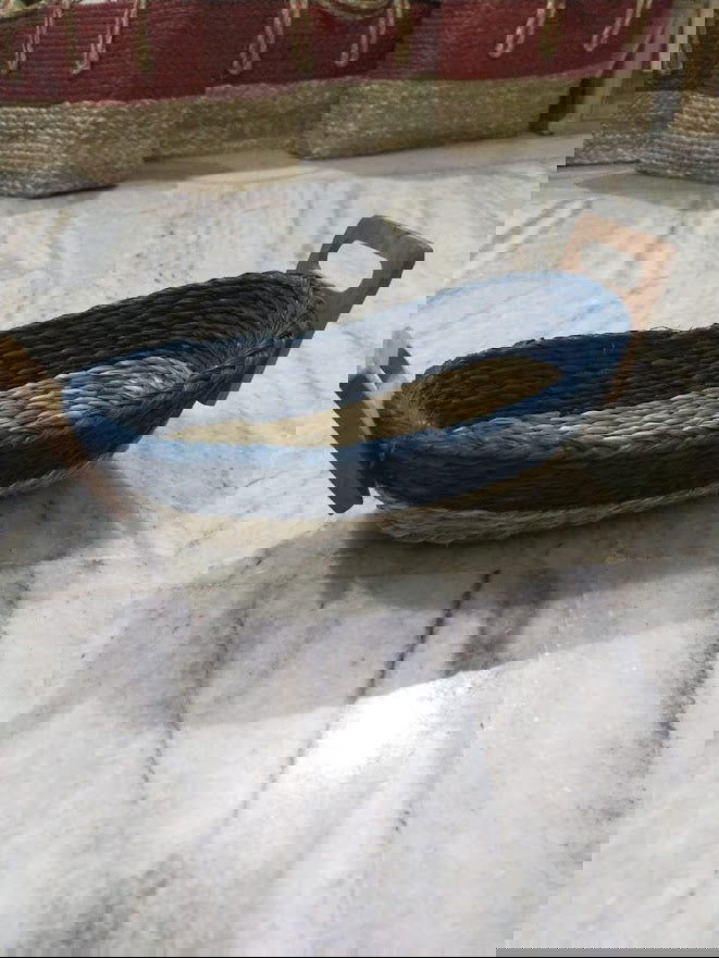 Handmade Sabai Bread Basket with wood Bi colour 10 x 6 x 3 - ArtyCraftz.com