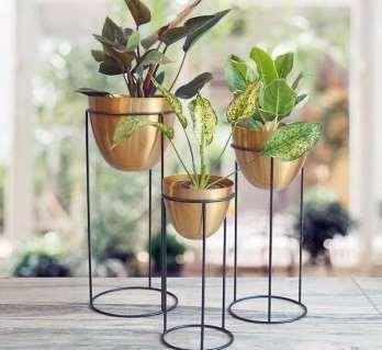 Iron Egg Shaped Fancy Planter for Indoor and Outdoor Decor - ArtyCraftz.com