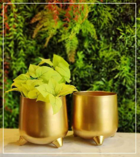 Iron Gold Finish Pot Set of 2 for Indoor and Outdoor Decor - ArtyCraftz.com