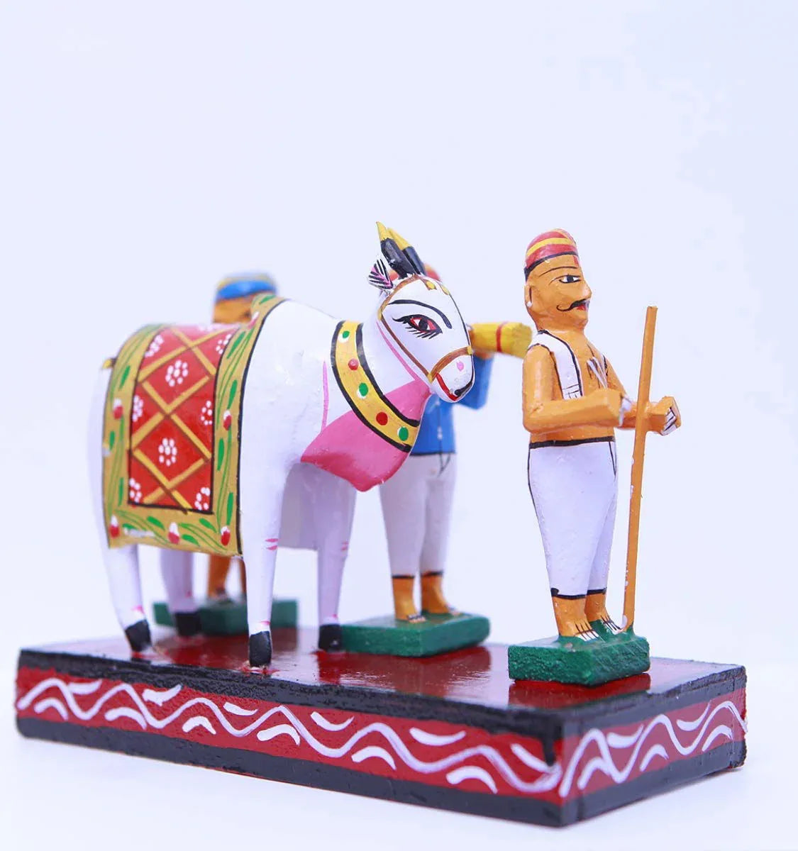 Kondapalli decorated Bull Gangireddu-showpiece-ArtyCraftz