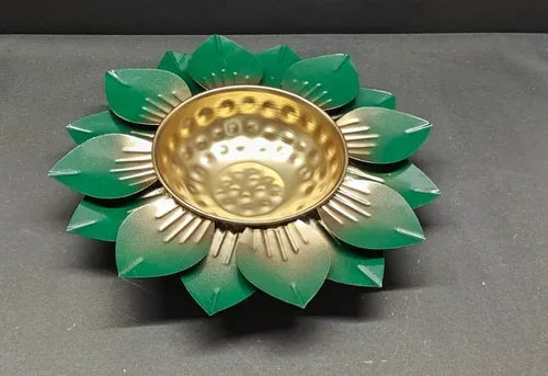 Lotus Petal Urli Bowl