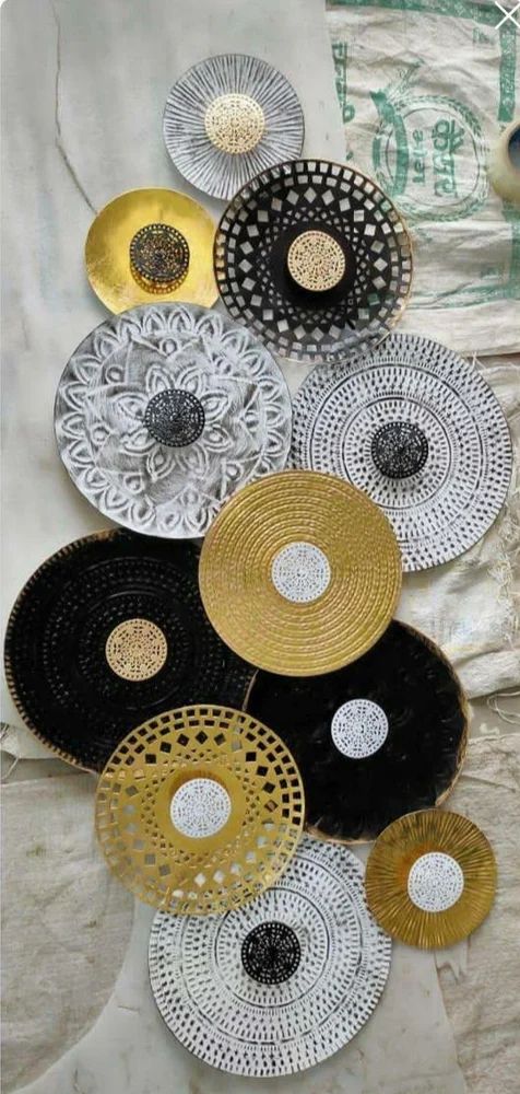Luxury Black White Gold Circular Metal Wall Art-ArtyCraftz.com