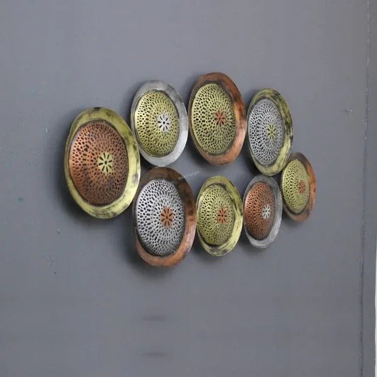 Metal Showpiece For Wall Panel Decorative Art
