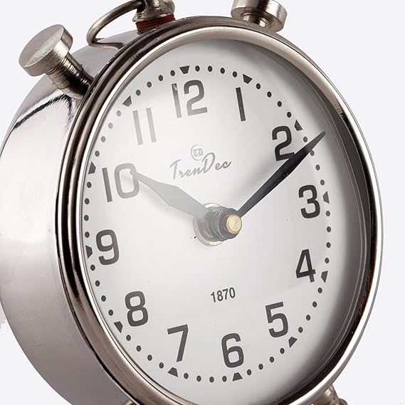 Metal Table Clock in Silver Finish (4 Inch Dia)