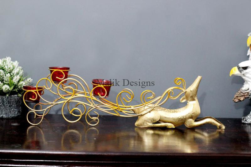 Metal Table Decor Showpiece For Home Interior - ArtyCraftz.com