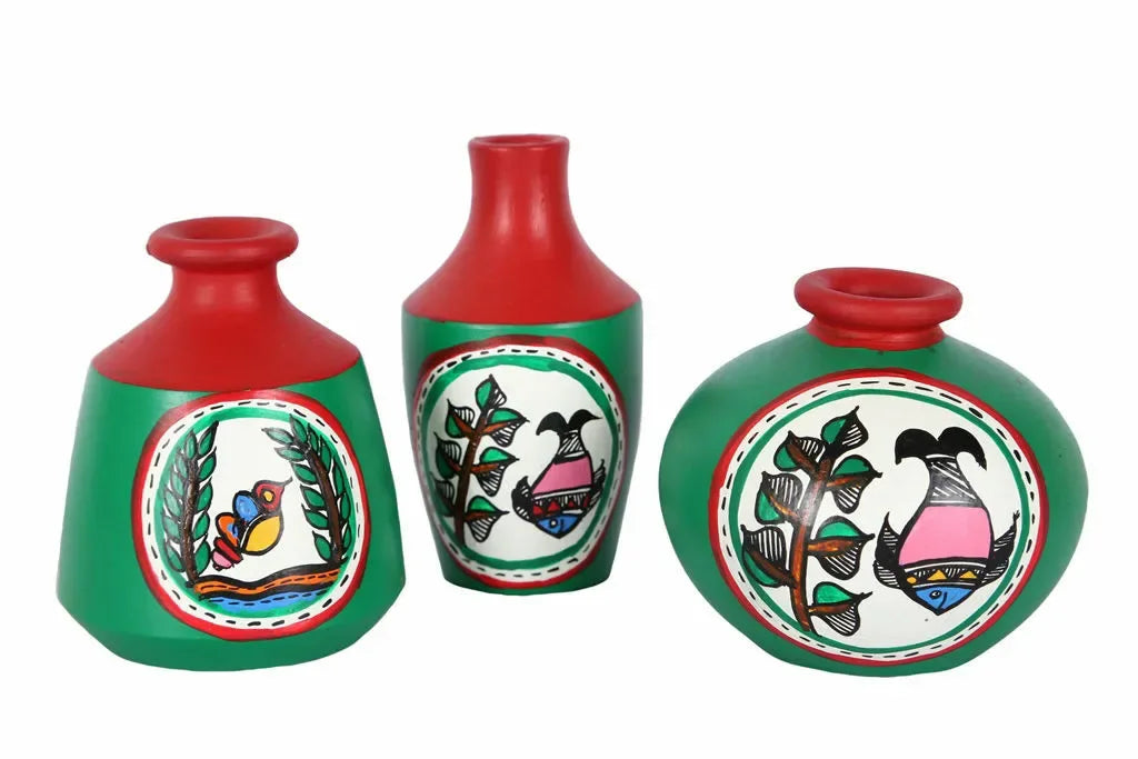 Miniature Madhubani Table Pots In Terracotta Green - Flower Vase - ArtyCraftz.com