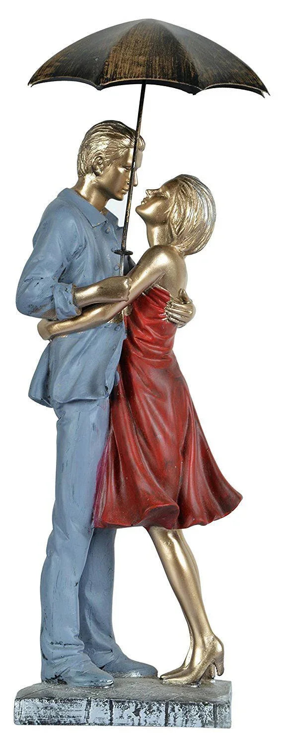 Polyester Love Couple with Umbrella Showpiece - ArtyCraftz.com