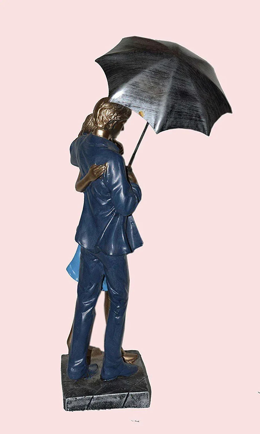 Polyester Love Couple with Umbrella Showpiece - ArtyCraftz.com