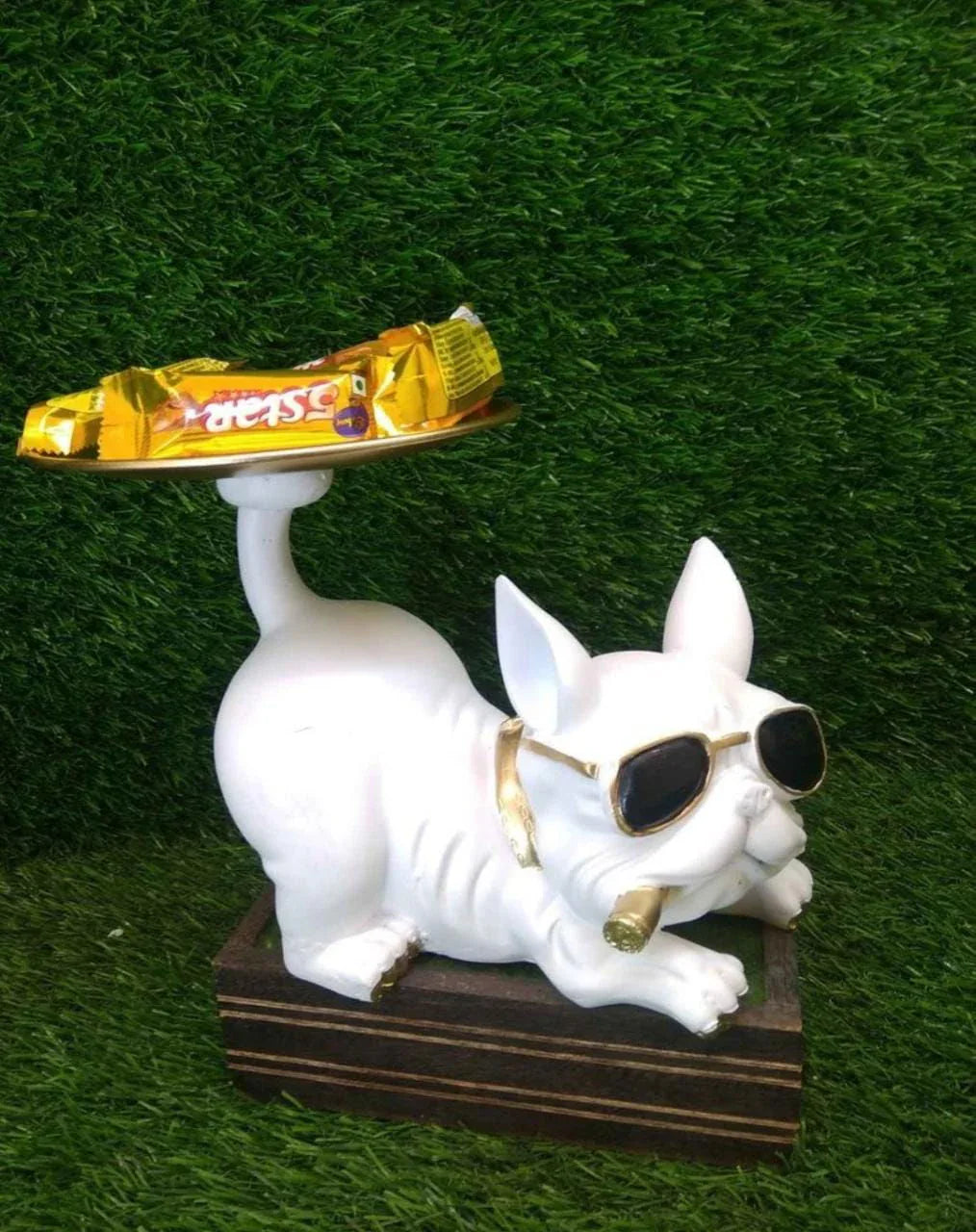 Resin Dog with Tray for Home Decor and Gifting - ArtyCraftz.com