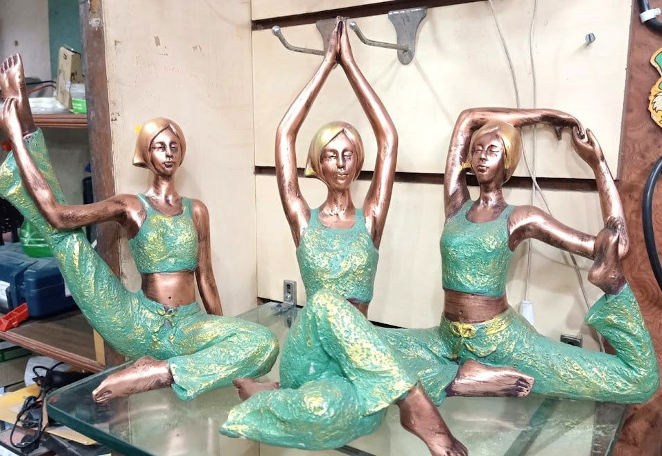 Resin Yoga Ladies Set Planter for Showpiece - ArtyCraftz.com