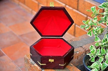 Rosewood Pyramid Jewellery Box
-ArtyCraftz.com