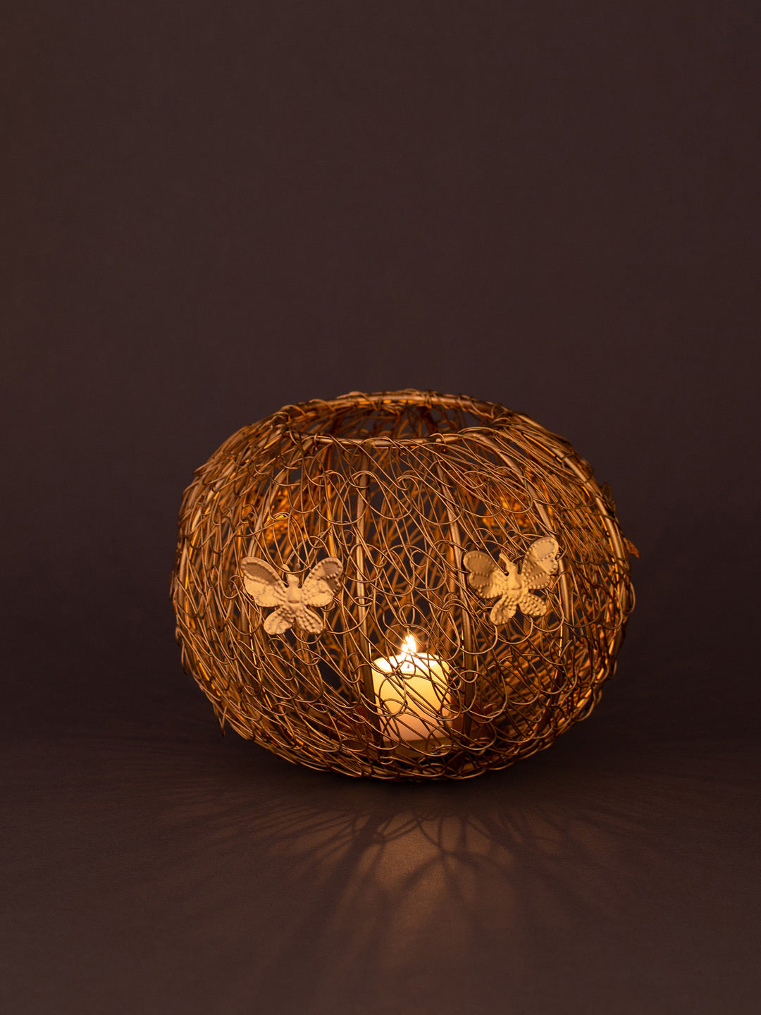 Brass Finish Iron Wire Tea Light Holder