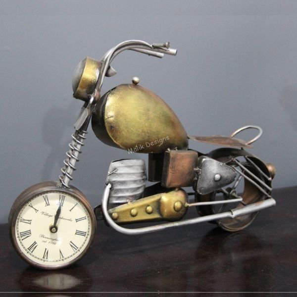 Table decor baik with antique clock - ArtyCraftz.com