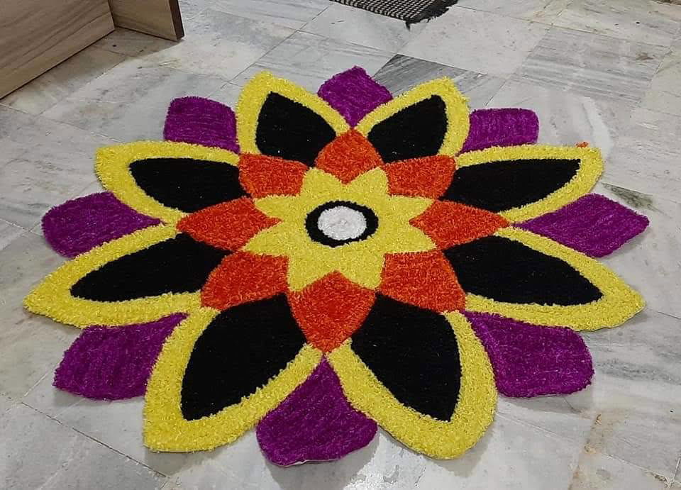 Traditional Modern Rangoli Door Mat for Home,Temple,Living Room,Door Entrance 3 Feet - ArtyCraftz.com
