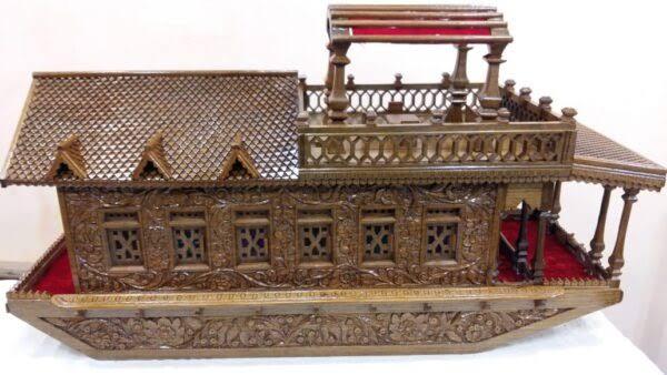 Handcrafted Walnut Wood Kashmir Houseboat Showpiece